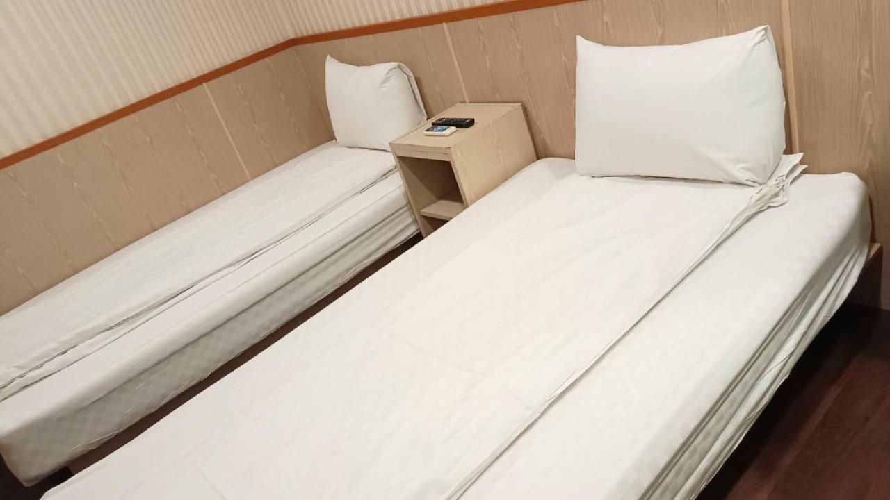 Ying Lun Hotel Taitung Bagian luar foto